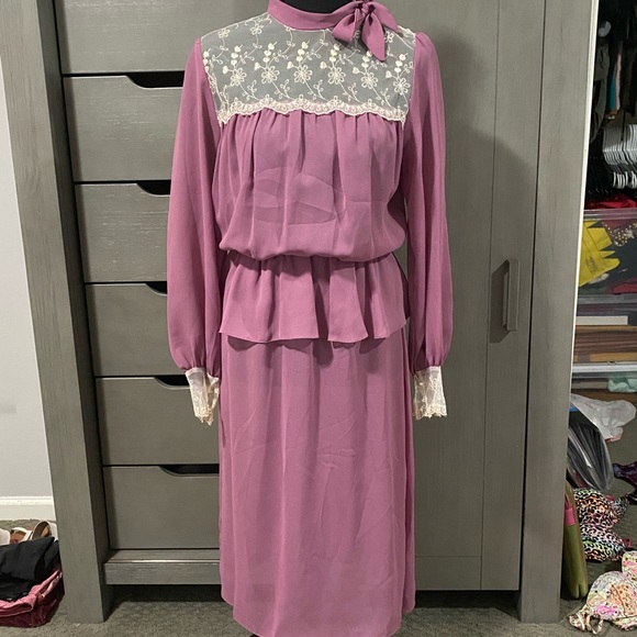 Dresses & Skirts - SUPER VINTAGE DRESS